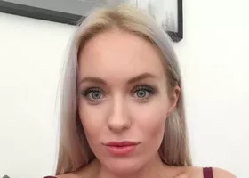 Angelika Grays