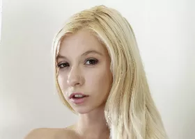 Kenzie Reeves