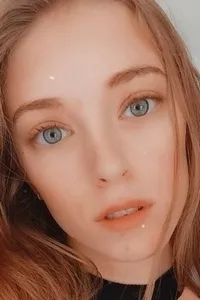 Eva Veil