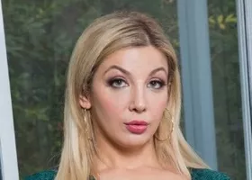 Sophia Deluxe