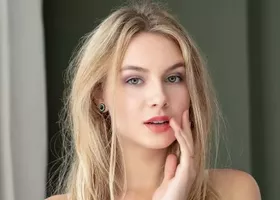 Alecia Fox