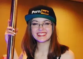 Lindsey Love