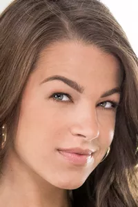 Evelin Stone