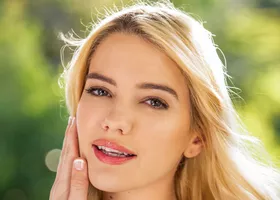 Kenna James