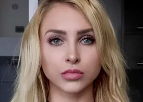 Alix Lynx