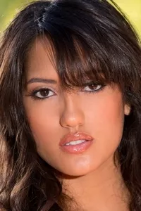 Chloe Amour