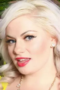 Klaudia Kelly
